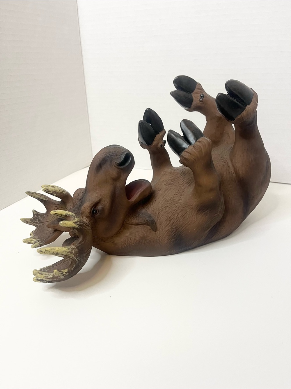 Brown Moose Bottle Holder Décor